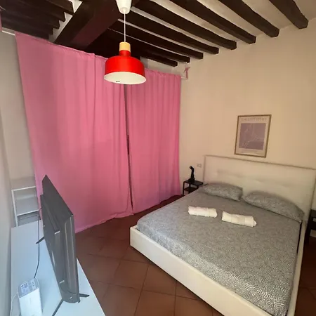 Beautiful Center - Posti Auto Privati Prenotabili 파르마